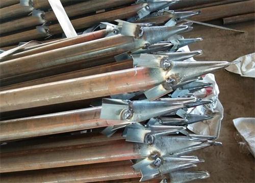 梁山管棚钢花管